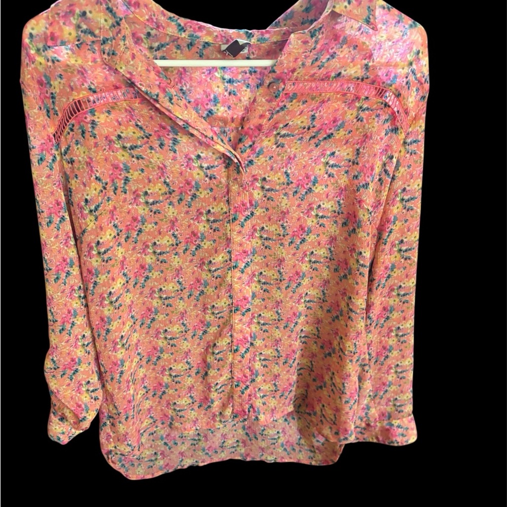 Kut from the Kloth Pink Multicolor Floral Split-Neck Blouse
